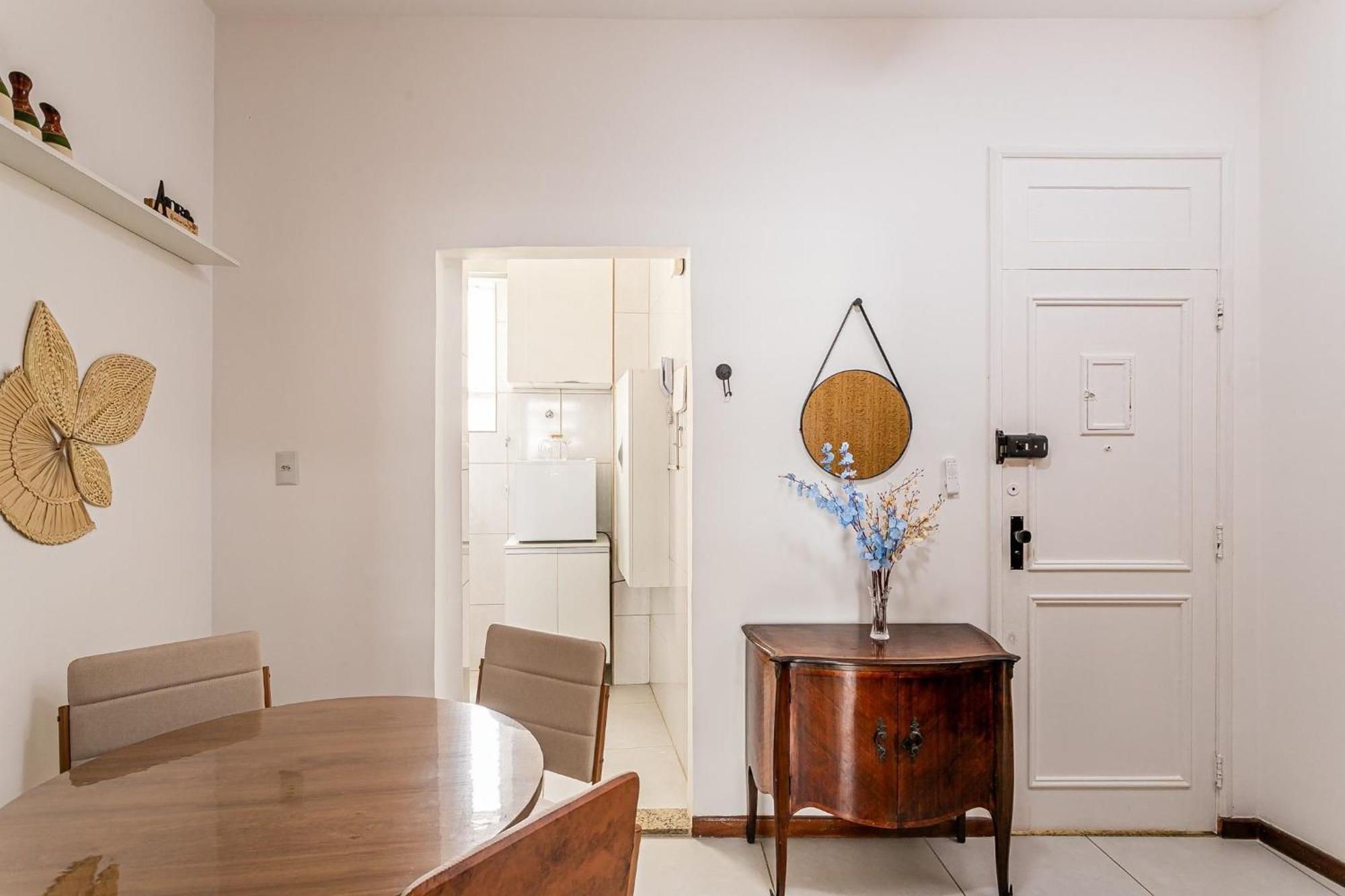 1qto Em Copacabana A 500m Da | Cdj 367/701 Apartment *